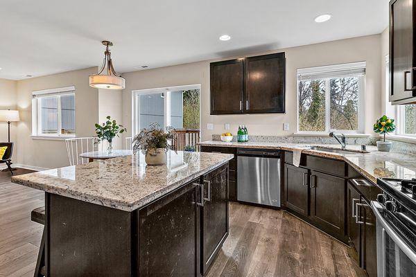 Taylor Hough - eXp Realty