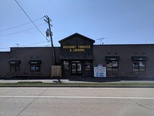 Discount Tobacco & Liquor