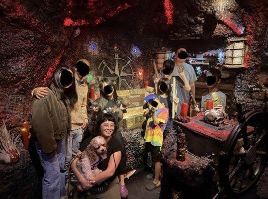 The famous Escape Room Master Peih-Gee Law in the Treasure Room at Brain Games