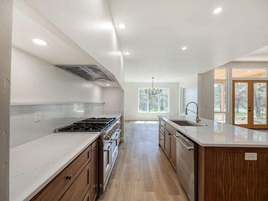 Go West Construction