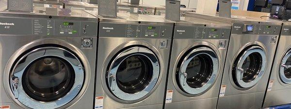 We are very excited to welcome brand new High Energy Efficient and Eco-friendly washers !!!!!
10 New Washers of various sizes !!!