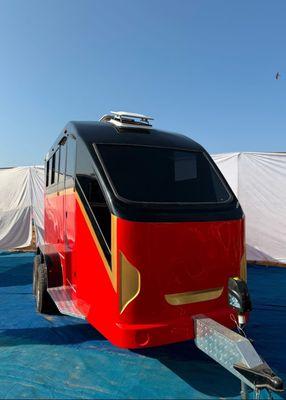 Two horse straight load bumper pull with separate lockable change room possibly a small convertible bed