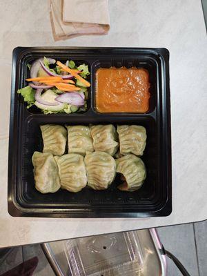 Vegetarian momo