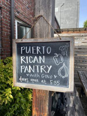 Can't miss the sign to class!