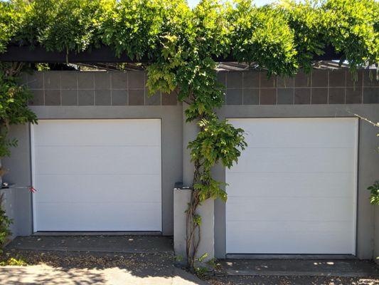 Gil's Garage Doors & Gates