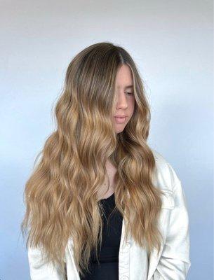 Golden beige blended balayage