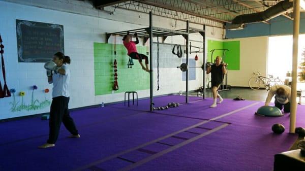 CREW training class kicking butt!