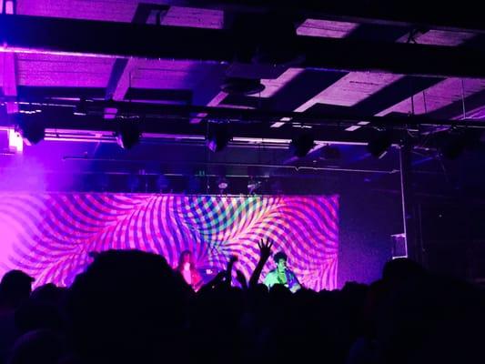 Toro y Moi (5.26.15)