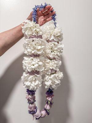 Mixed Flower Lei - Lush