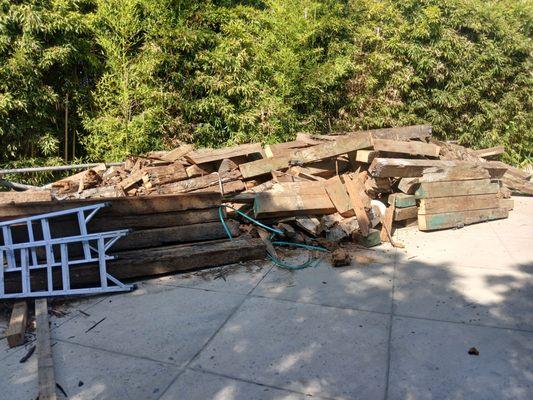 Tossthat junk removal