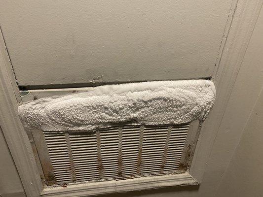 Ice on ac unit