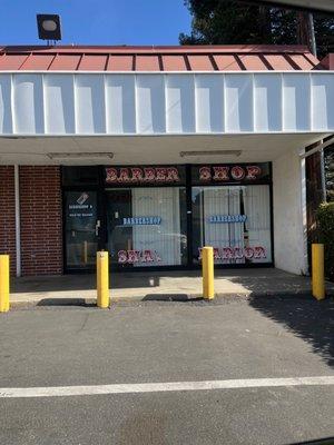 Authentic Barbershop & Shave Parlor