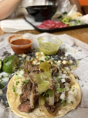 La Calle Taqueria Y Carnitas