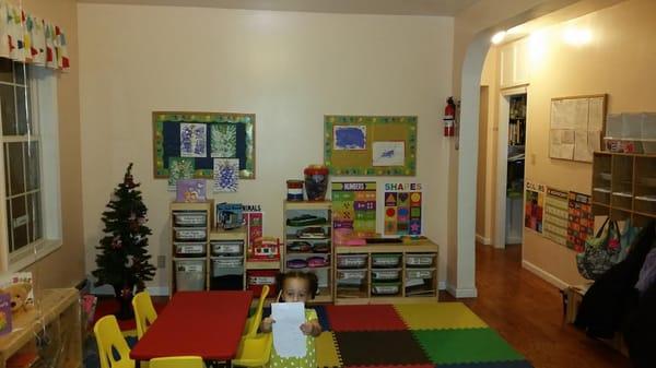 Busy Hands Day Care,LLC