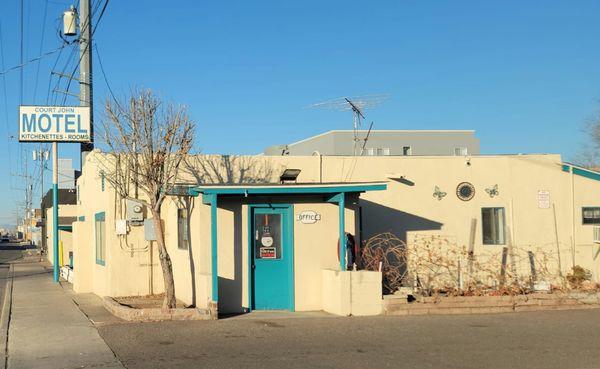 Court John Motel