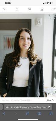 Julia Abes - @Properties