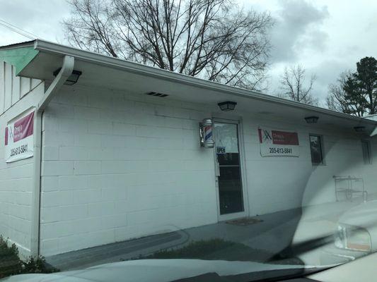 Christy’s Barber Shop