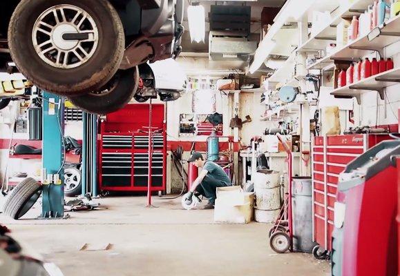 Frank's Service Station