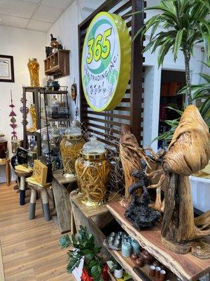 S365 Nhan Sam Hoang Da