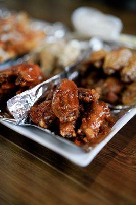 The wings are incredible here. You can order them dry or wet with around 20 different flavors. This was the Spicy Honey Garlic.