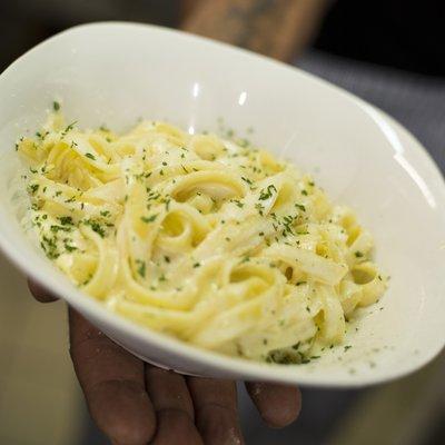 Fettuccine Alfredo