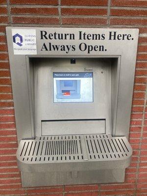 Queens Public Library - Steinway