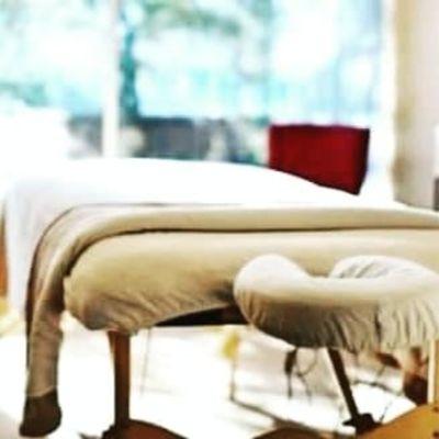 Chandra Castanza, LMT