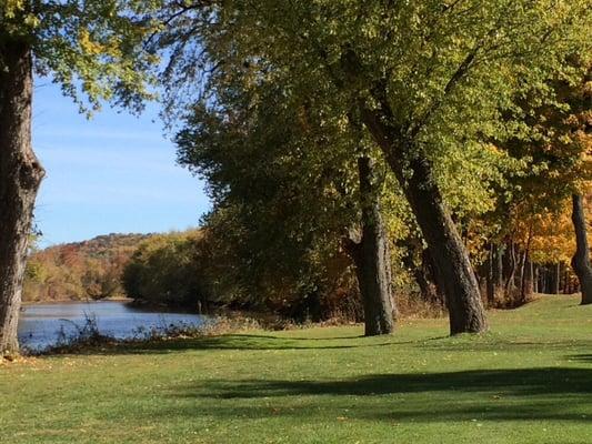 River Greens Golf Course