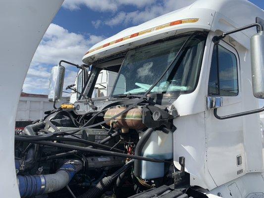 Lightning Performance Auto Glass