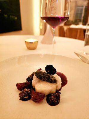 indigo: sablefish, purple carrot, blueberry, heurre rouge