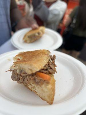 Chicago style beef sandwich 10/10