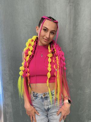 A Studio Beauty & Braiding