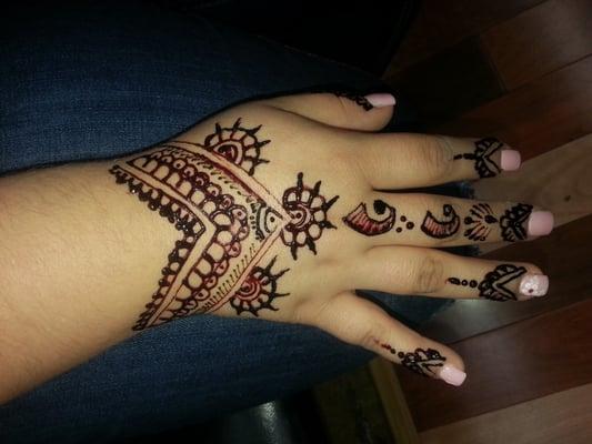 Touch Of India Threading & Henna Tattoo Salon