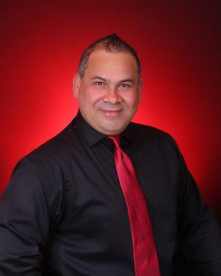Gerardo Nava - Re/Max Innovative