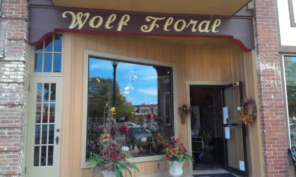 Wolf Floral, Inc