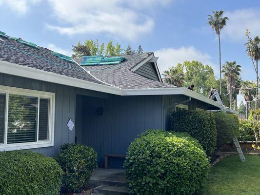 Abella's General Construction & Roofing