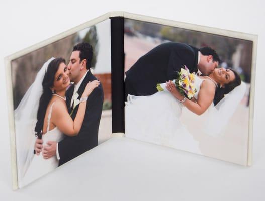 Hand-crafted Wedding albums for every taste and budget.