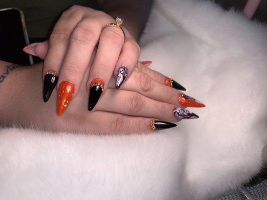 The Hair And Nail Lounge By Phoenix Rose