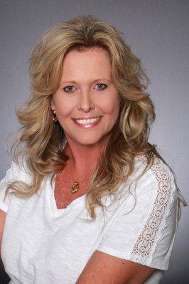 Realtor Lisa Johnson