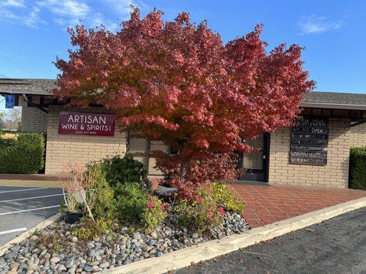 Artisan Wine & Spirits