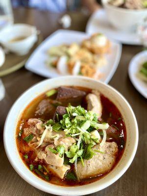 Ngu Binh Restaurant