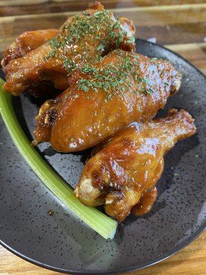 Chicken wings with Mango Habanero