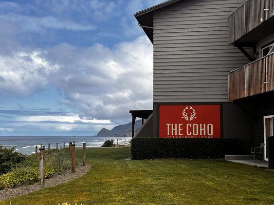 The Coho Oceanfront Lodge