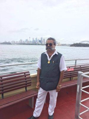 WORLD FAMOUS ASTROLOGER