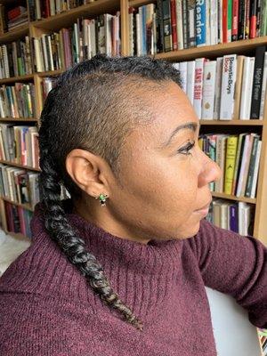 Denny Moes Superstar Barbershop