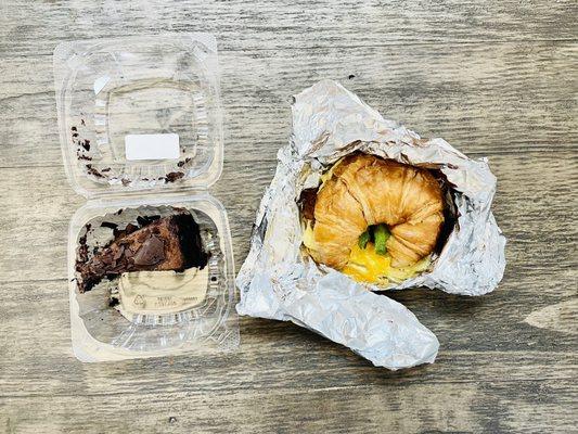 Creme de la Creme Cafe