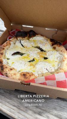 Liberta Pizzeria Americana