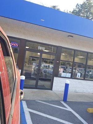 Wash & Go Laundromat II