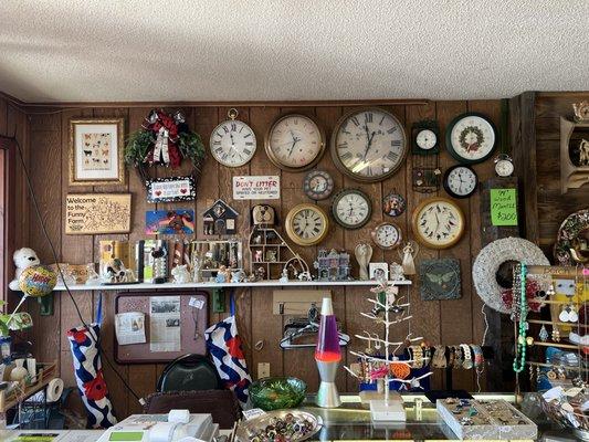 Time to check out the newest Thrift Store in town!