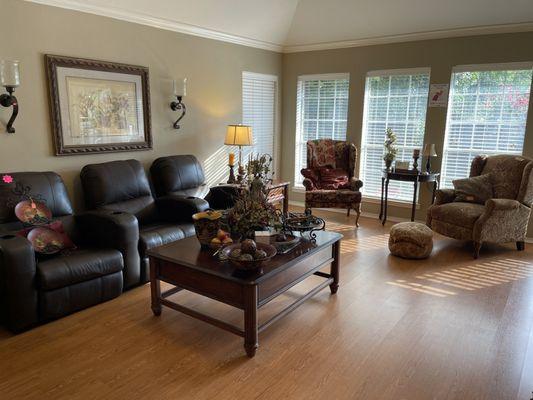 Dragonflies Vintage Items & Estate Sales